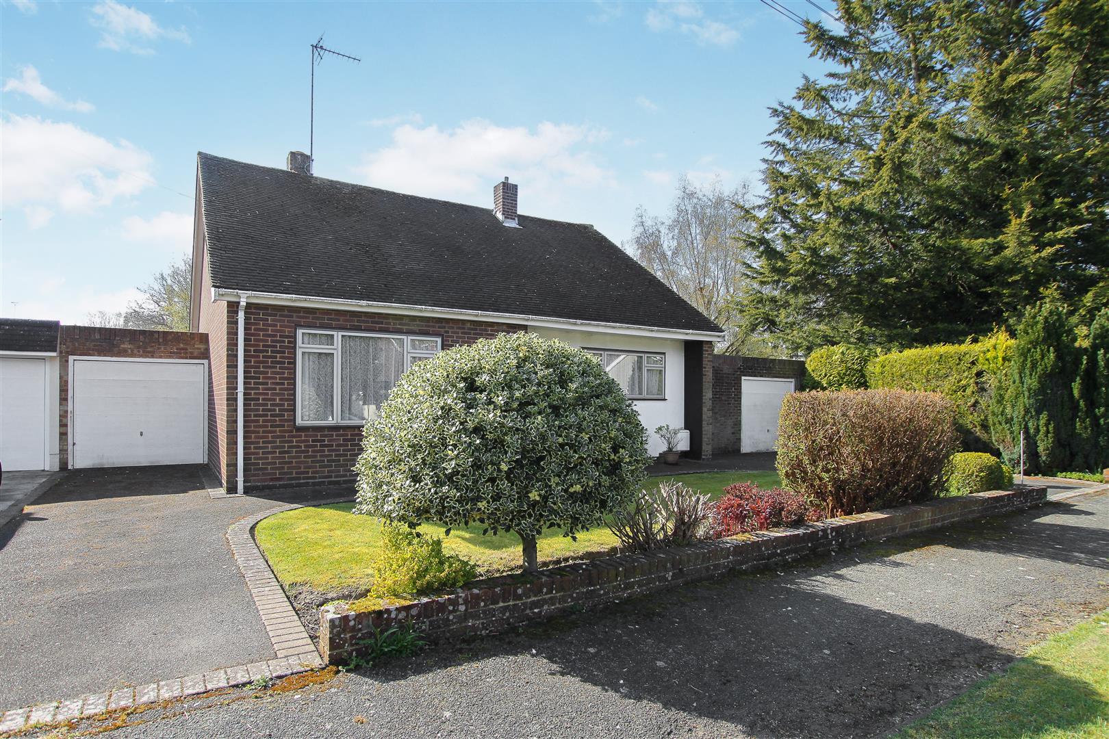 Tipps Cross Mead, Hook End Keith Ashton